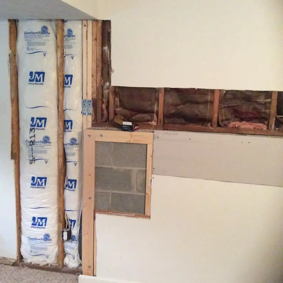Wall insulation replacement during Structural Drying in White City